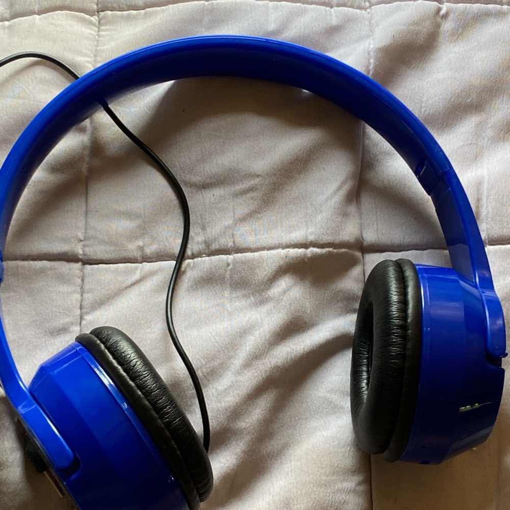 Head Phones